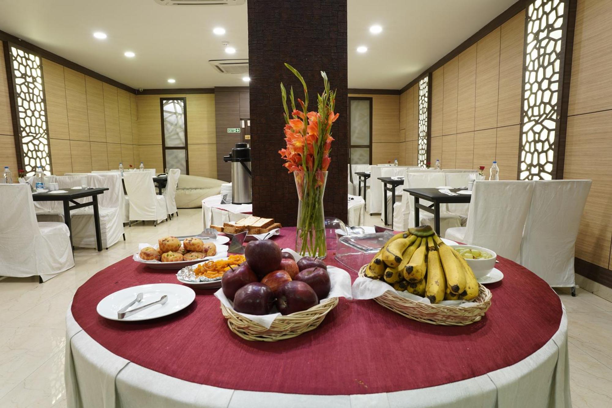 Emirates Hotel Kolkata